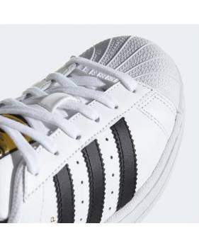 Adidas Superstar J C77154 Bianco/Nero Colour Bianco nero Type Sneakers Size  36 2|3